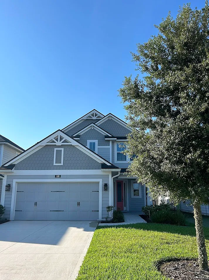 4 bed, 2299 sqft, $3,800 — Photo 1