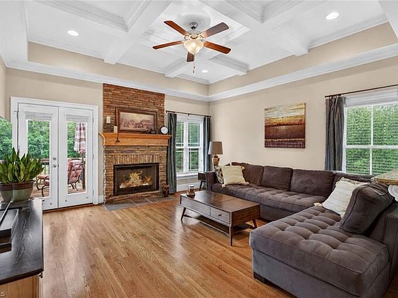 2nd image of 2404 S Tuckers Farm Ct