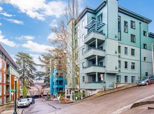 2024 SW Howards Way APT 407, Portland, OR 97201