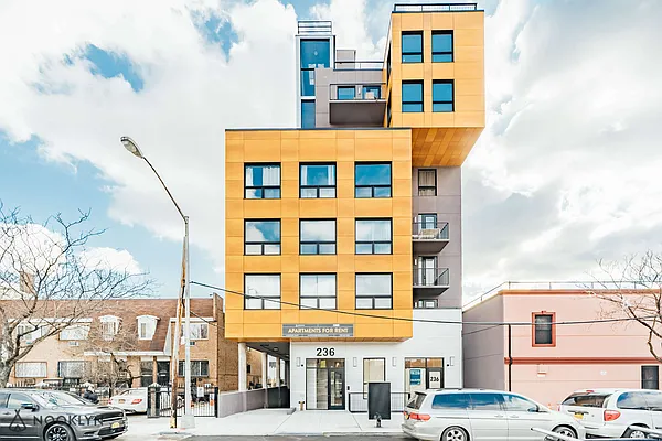 Rented by Nooklyn NYC LLC | media 21