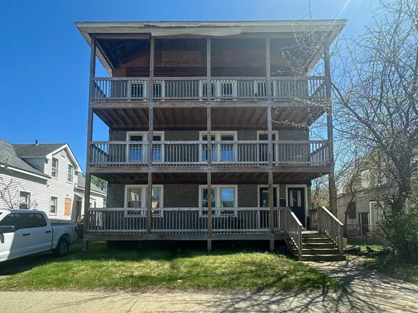 625 McKinstry Ave, Chicopee, MA 01020