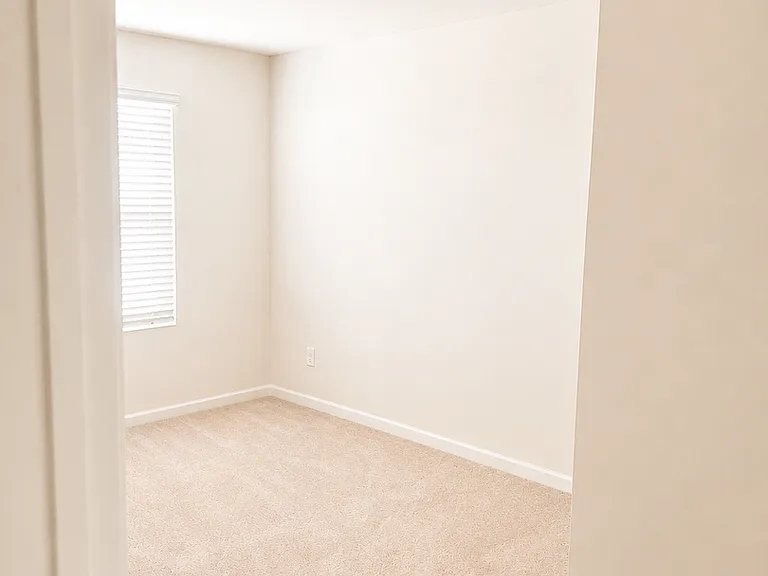 102 Benelli Dr — Photo 20