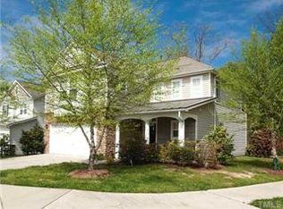 527 Pebblestone Dr, Durham, NC 27703