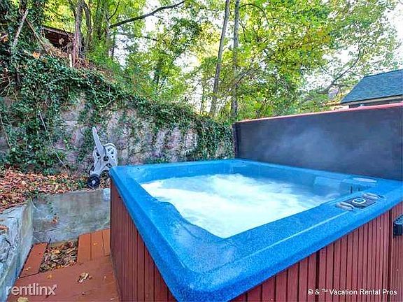 Ahhh, an outdoor hot tub!