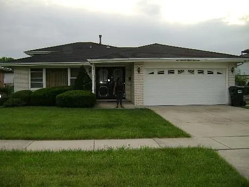 18044 Olympia Dr photo 1
