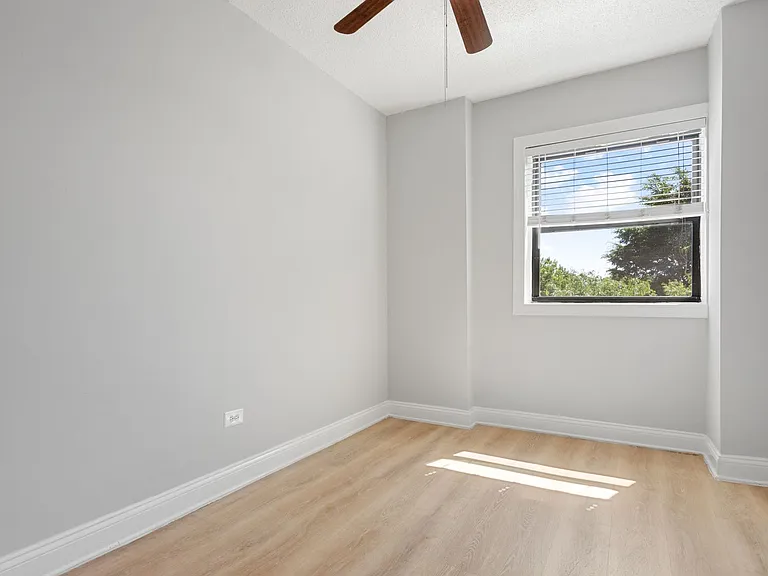The Legacy HB at Clarendon Park — Photo 36