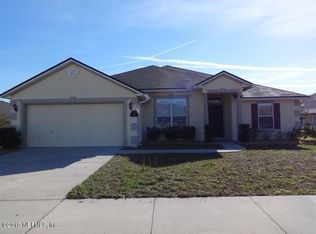 1586 Dunns Lake Dr E, Jacksonville, FL 32218