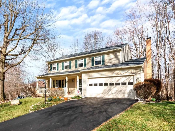 4458 Briton Ct, Woodbridge, VA 22192