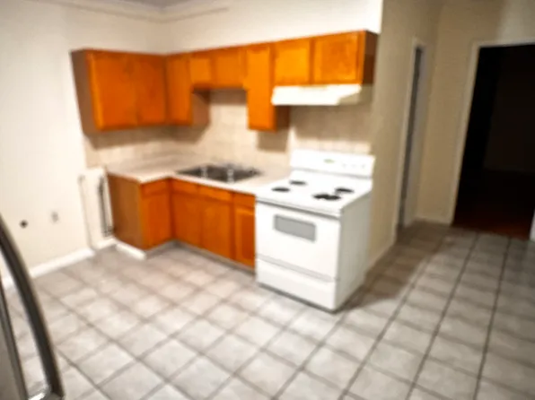 1208 6th Ave #2, Watervliet, NY 12189