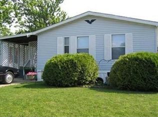 18 Philip Dr, New Carlisle, OH 45344