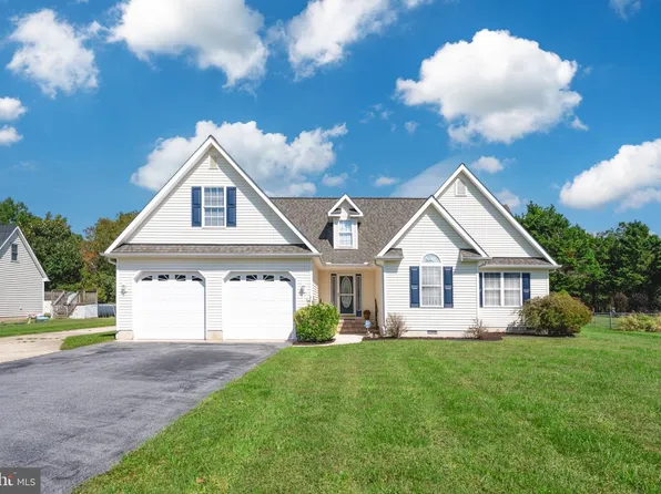 10532 Fox Glen Dr, Bridgeville, DE 19933
