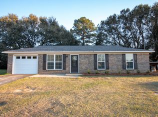 104 Valleyview Ter, Headland, AL 36345