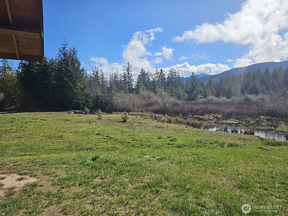 5th image of 9999 Crescent Beach Rd