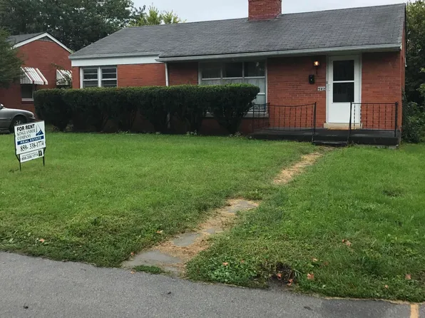 542 Haskins Dr, Lexington, KY 40508