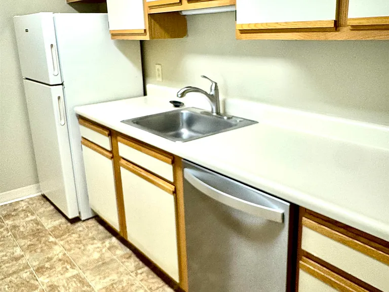 130 Eastern Ave #302 — Photo 8