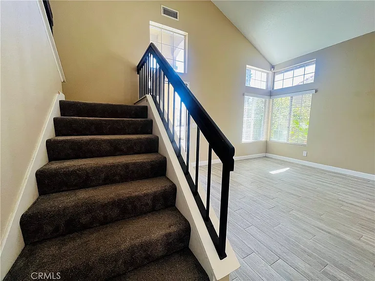 13278 Cardinal Rd — Photo 18
