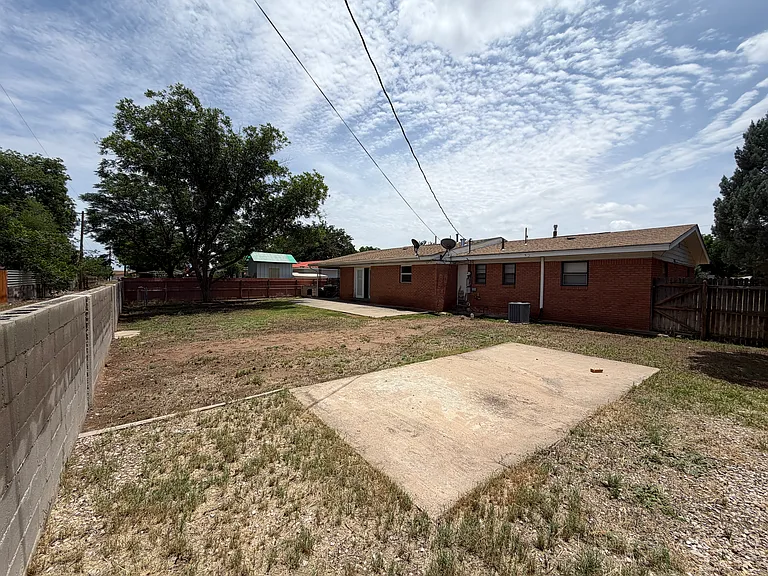 609 S Plains Park Dr — Photo 17