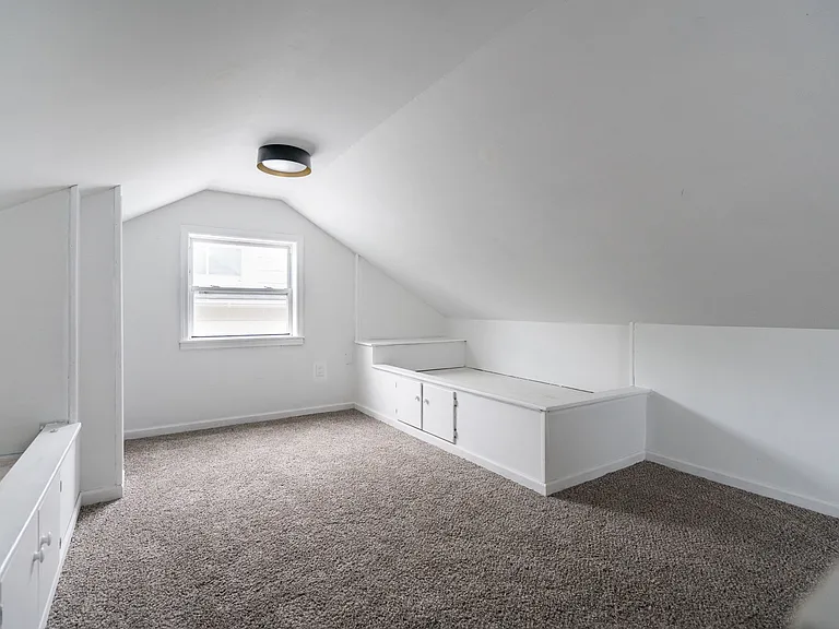507 Spencer St — Photo 10