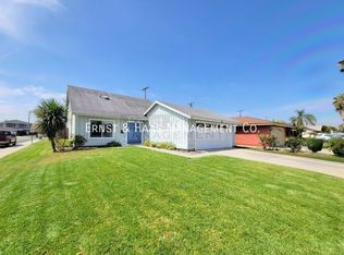 1052 E Gladwick St, Carson, CA 90746