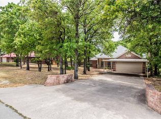 901 Wayne Trl, Azle, TX 76020