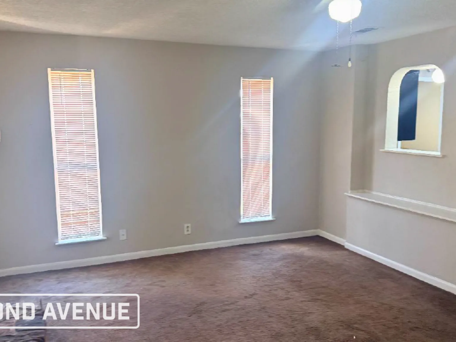 3 bed, 2.0 bath, 1798 sqft, $2,189 — Photo 4