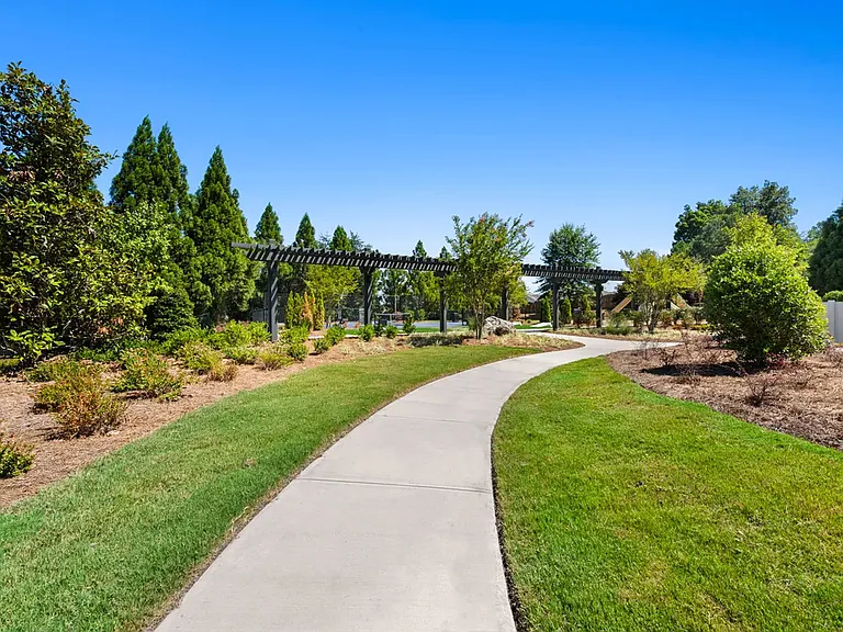 Scenic walking trail