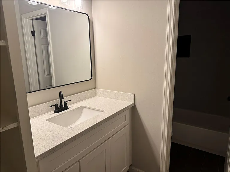 1413 Forehand St — Photo 17
