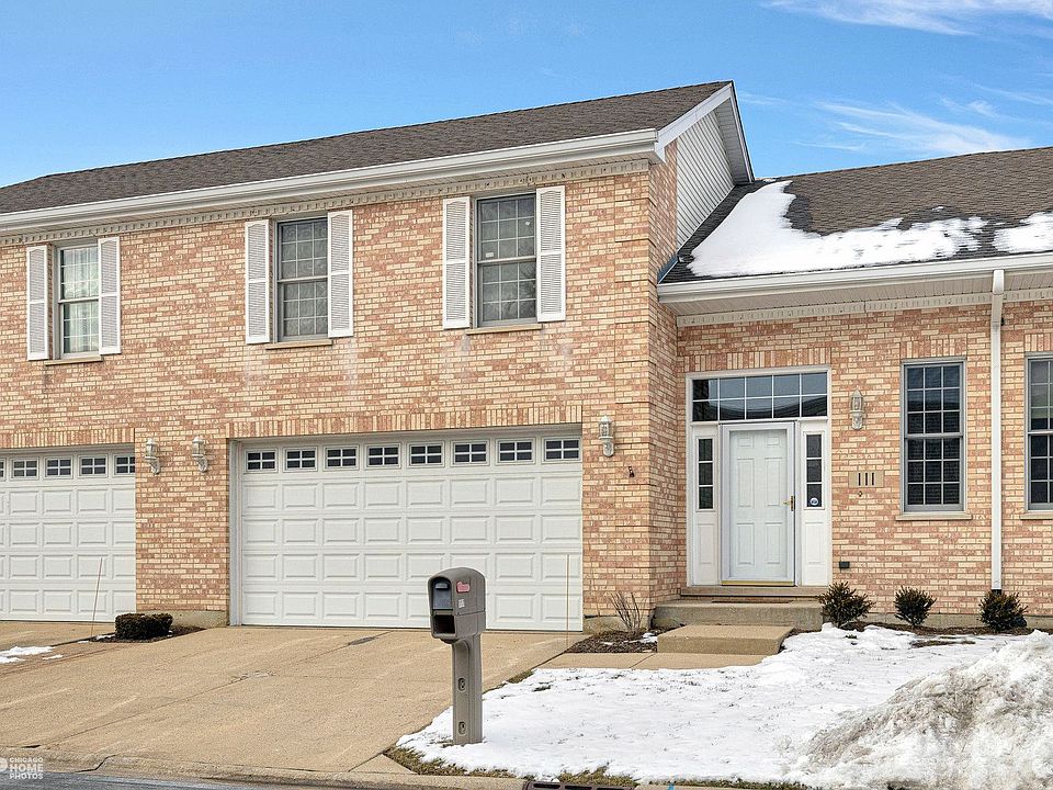 1st image of 111 Oak Hill Dr