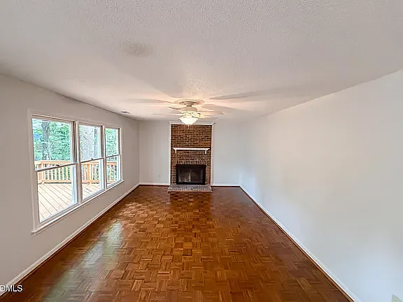 205 Trackers Rd — Photo 2