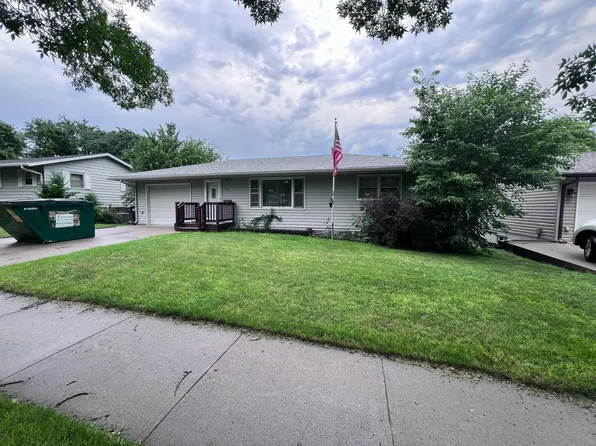 316 N Monroe Ave, Pierre, SD 57501