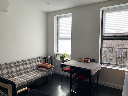 Rented by Oxford Property Group | media 14