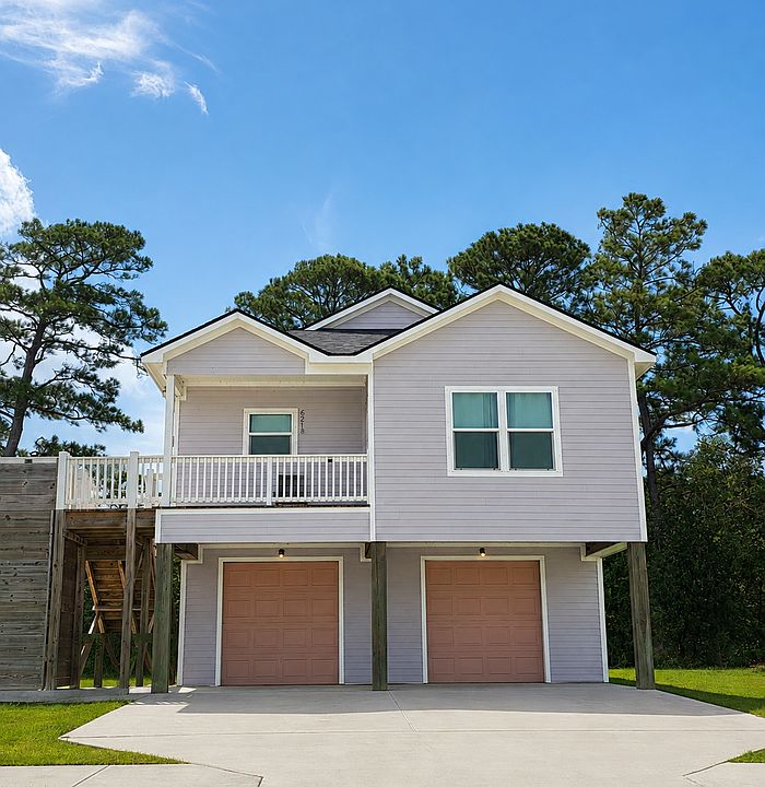 1st image of 6218 Red Oak Dr