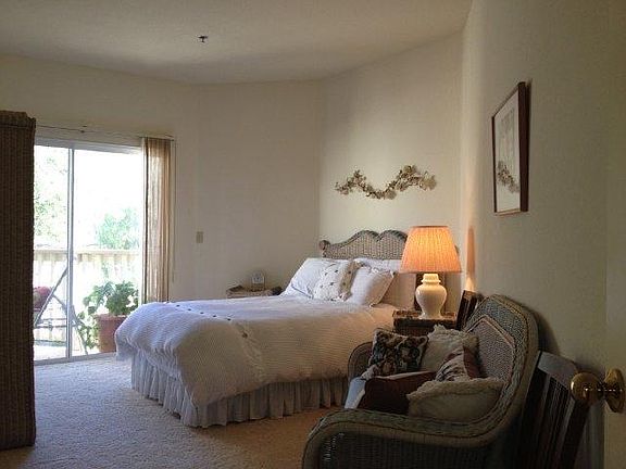 2nd image of 5837 Oak Bend Ln