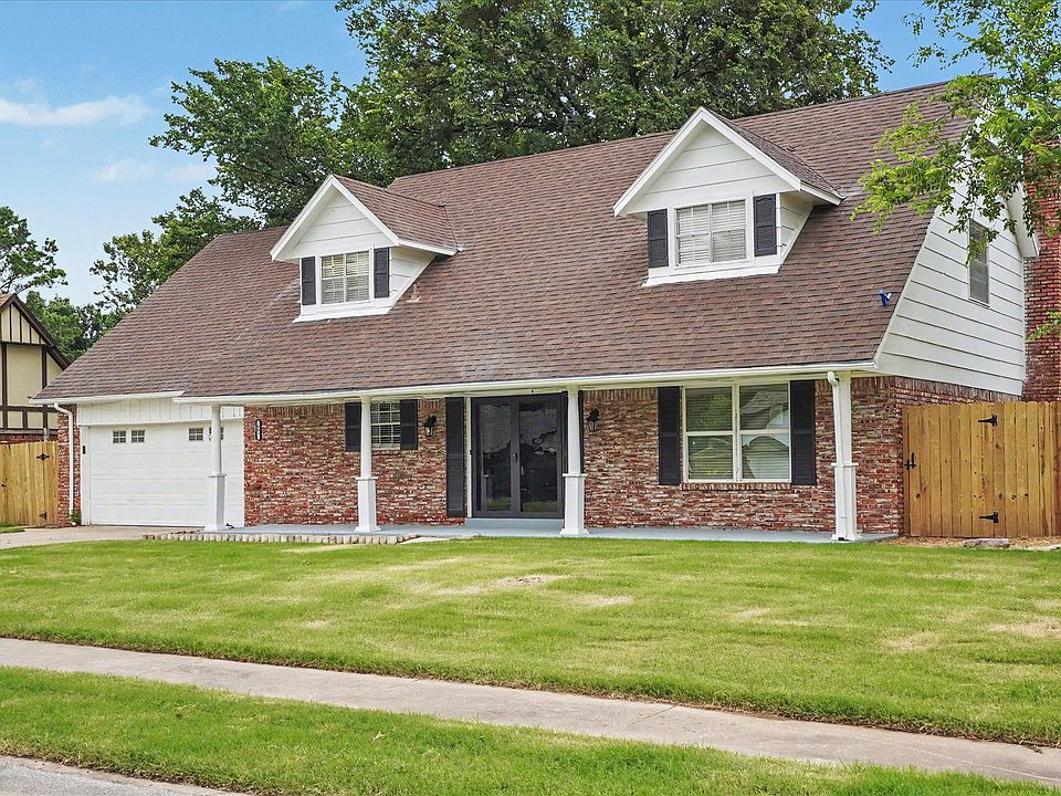 1st image of 1009 N Forest Pl