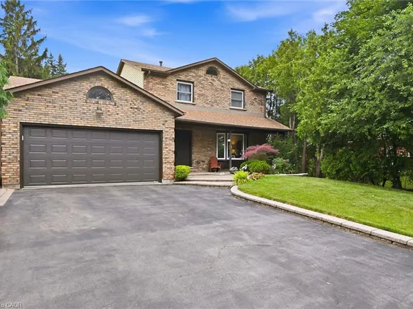 132 Hampton Heath Rd, Burlington, ON L7L 4N9
