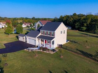 144 Crushed Apple Dr, Martinsburg, WV 25403