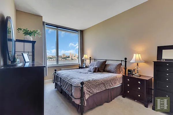 Sold by Halstead Real Estate | media 4