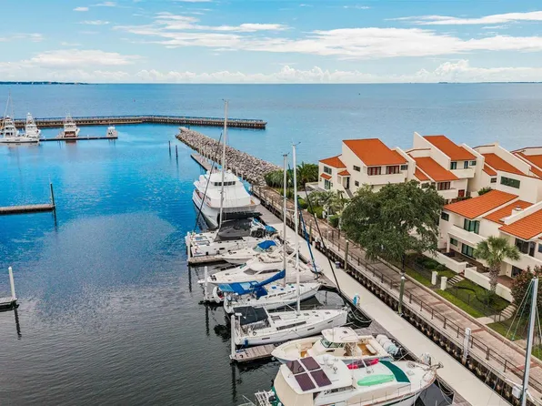 4 Port Royal Way, Pensacola, FL 32502