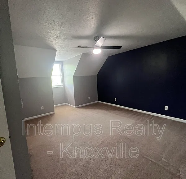 7728 Chapel Bend Dr — Photo 25
