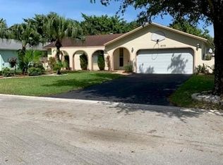 2703 NW 95th Ter, Pompano Beach, FL 33065