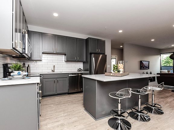 The Milton Apartment Rentals with Virtual tours - Saint Louis, MO | Zillow