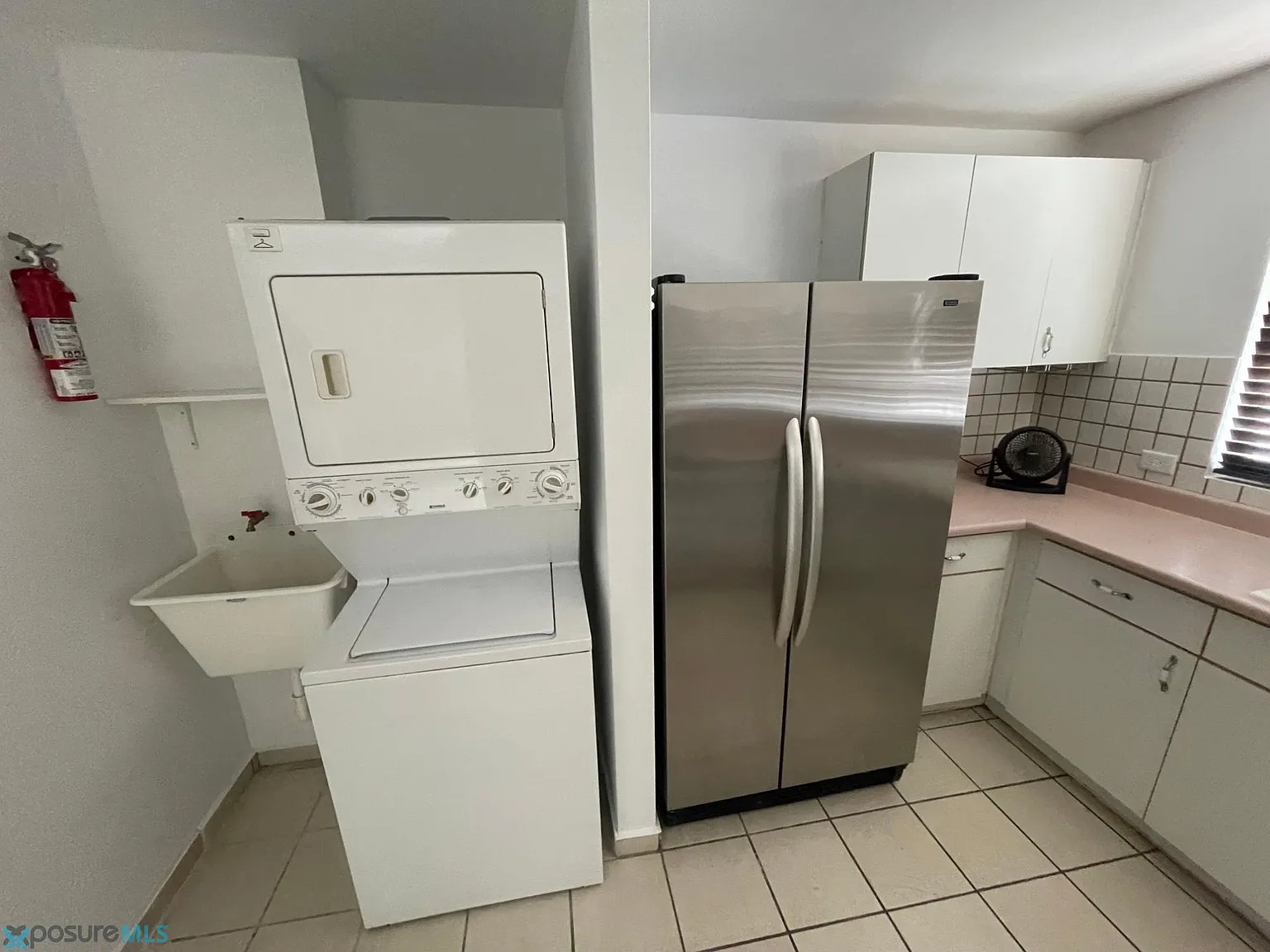 Camelot (Condominio) — Photo 4