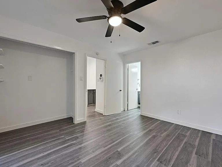 1705 Crossing Pl #130 — Photo 10