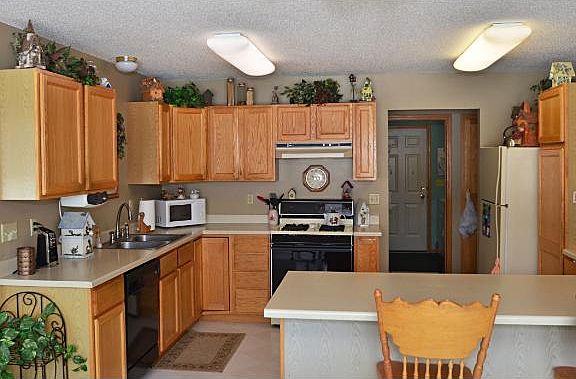 3rd image of 4474 200th Ln NE