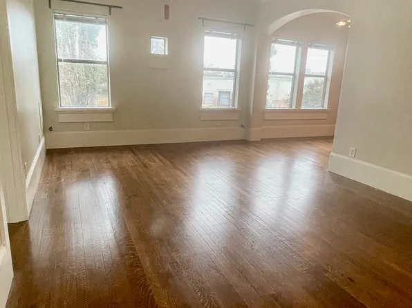 5347 Lewis St, Dallas, TX