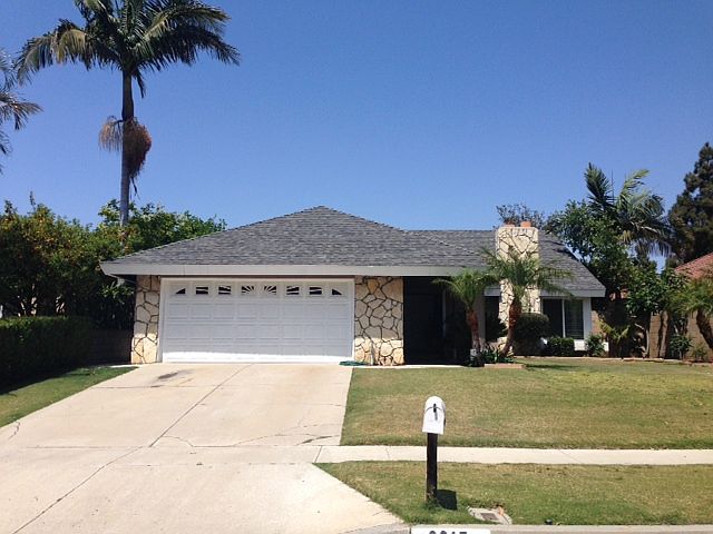 1st image of 2217 W Chandler Ave