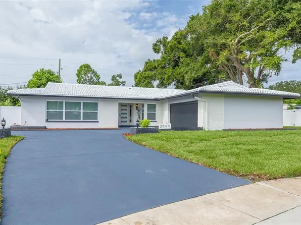 2065 Envoy Ct, Clearwater, FL 33764