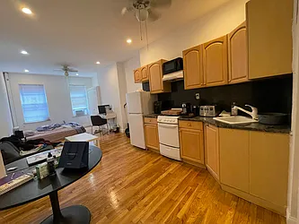 Rented by Best Apartments North Inc