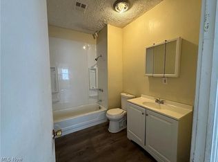 3408 Paris Ave, Cleveland, OH 44109