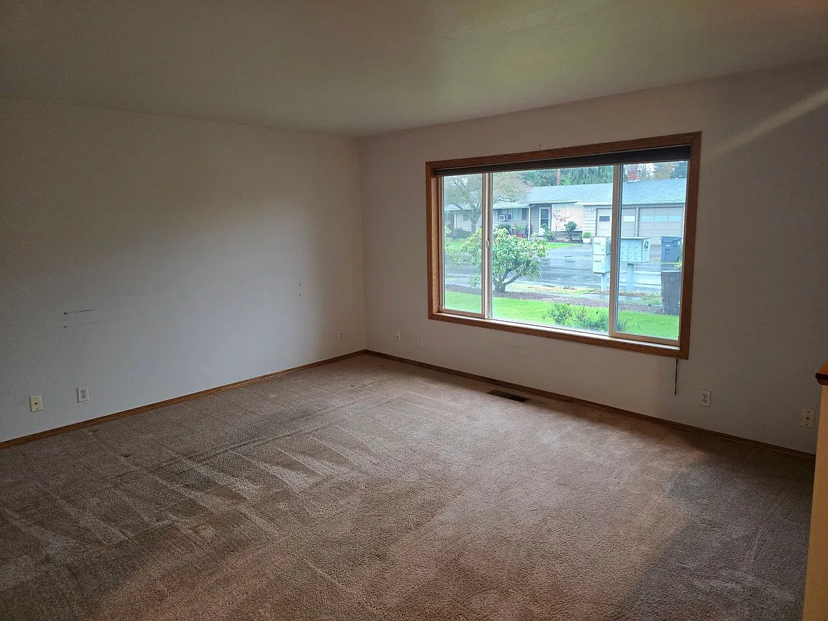 Building Photo - 4127 Scenic Dr